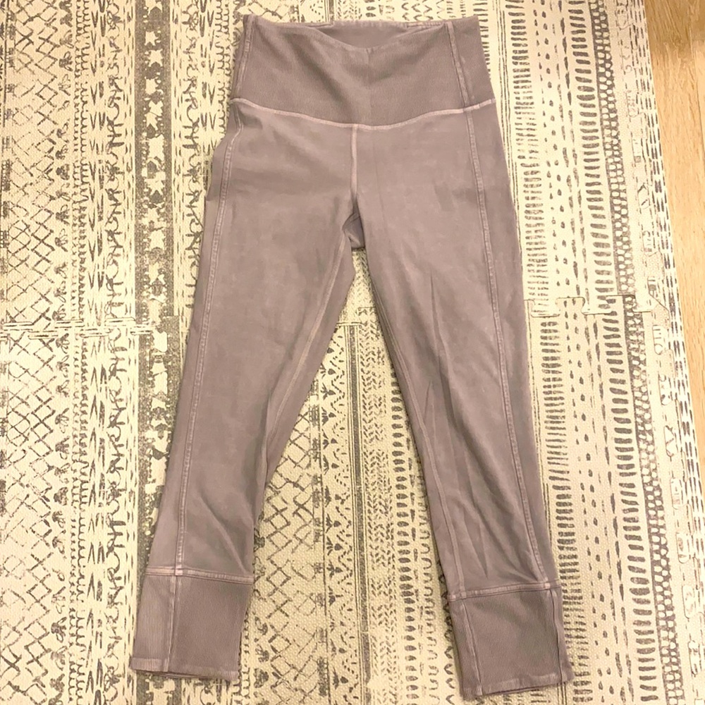 Lululemon cropped leggings